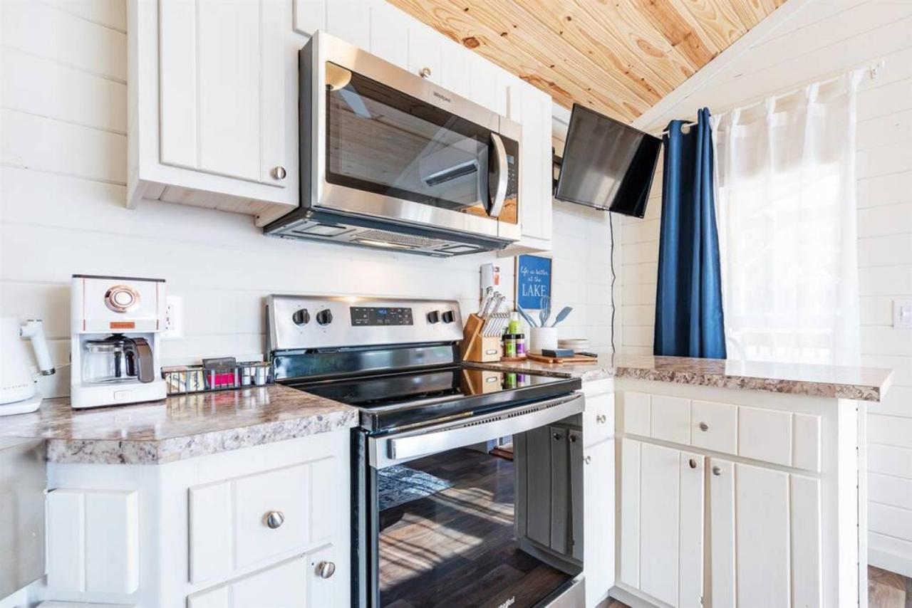 4 Heron Haus, Luxury Tiny House, Pet Friendly, Mins To Downtown Guntersville Bagian luar foto